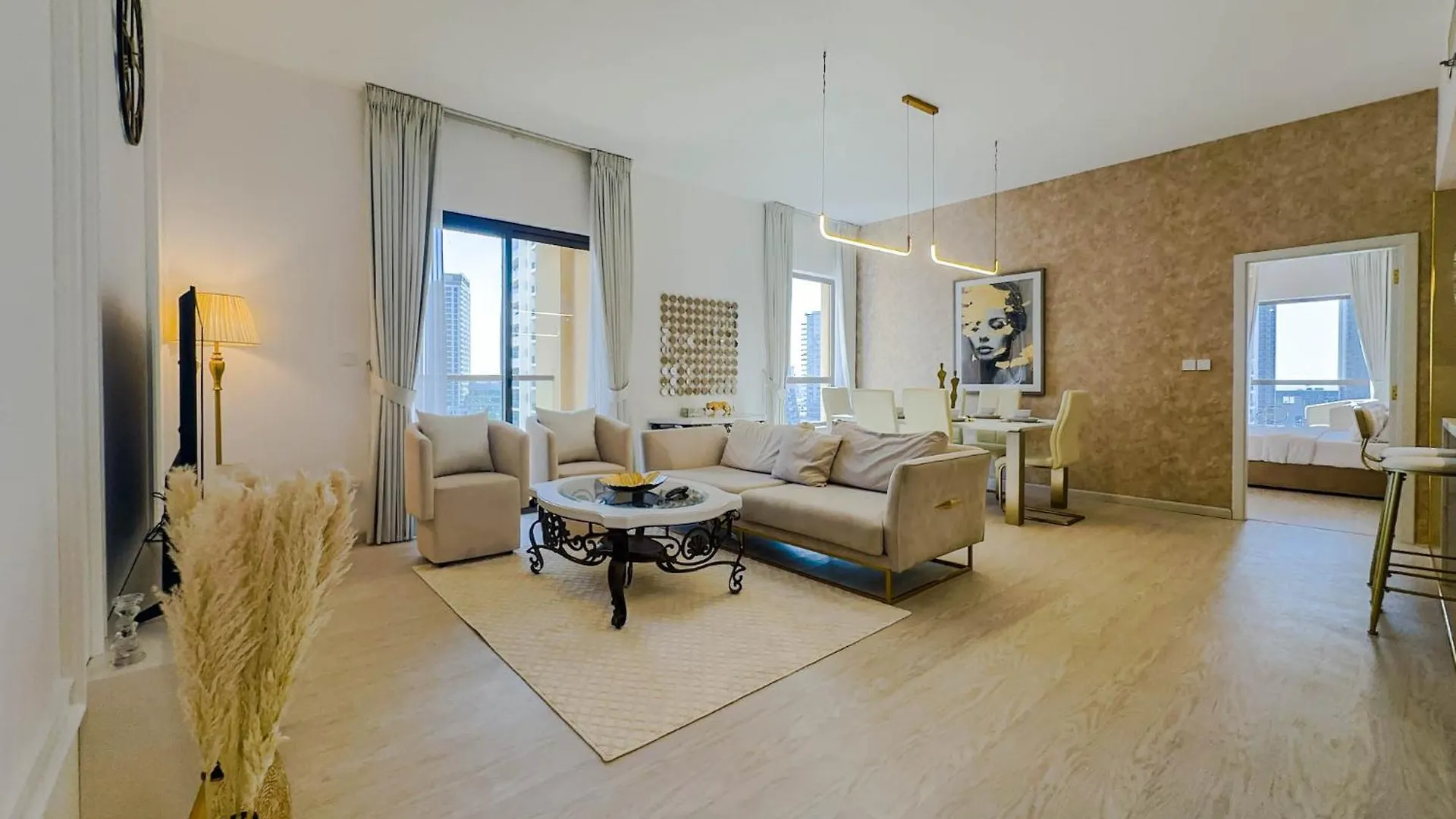 Beachfront Bliss 2Br Apartment In Shams 2 Dubai
